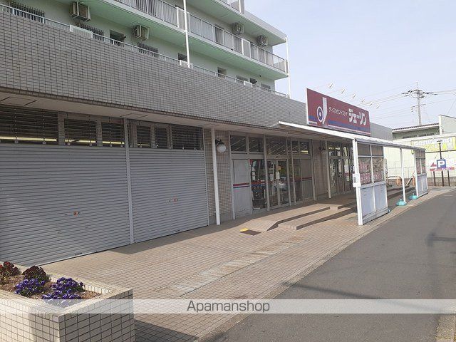 レーニアIIの周辺写真
