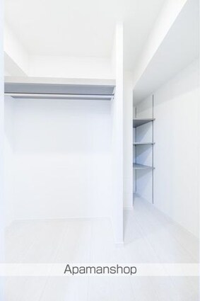ライオンズフォーシア神田須田町[1LDK/38.99m2]の収納