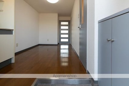 ガーデンハイツ三名壱番館[1DK/31.45m2]の玄関