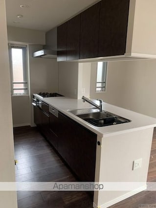 ウェリス南持田緑彩苑[4LDK/95.4m2]のキッチン