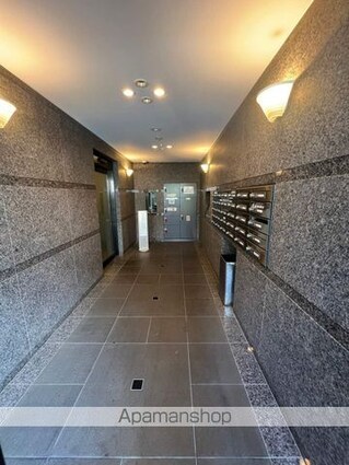 ルーブル中野新橋参番館[2K/40.5m2]のロビー