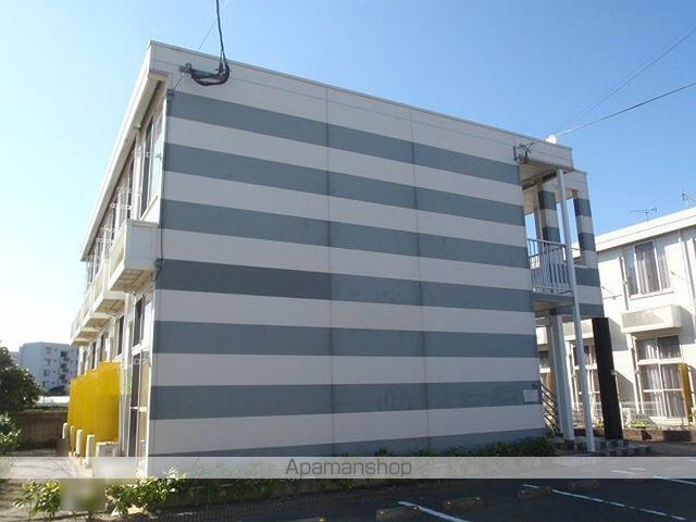 レオパレスハピネスIIの玄関写真