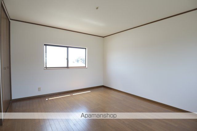 北新町戸建の内装写真