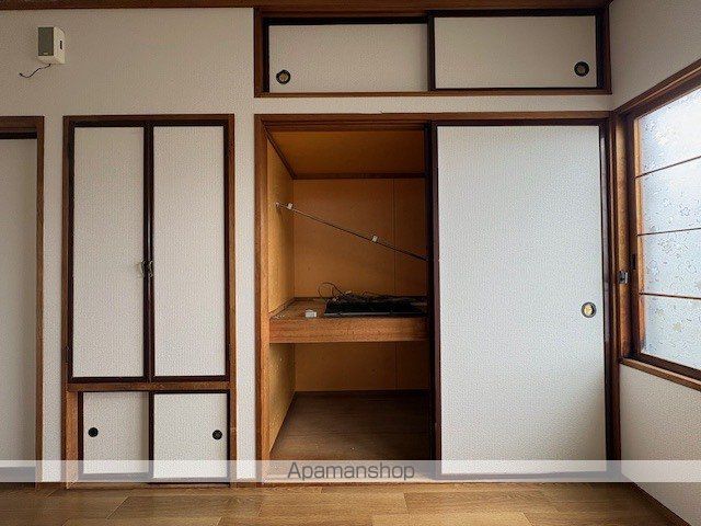 滝川市 2階建 築51年の内装写真