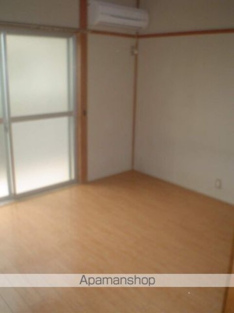 和歌山県和歌山市栄谷[1DK/24.3m2]のリビング・居間1