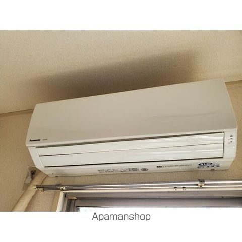 ナビオ杁中の内装写真