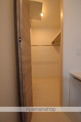 東京都青梅市河辺町９丁目[1K/33.11m2]の収納