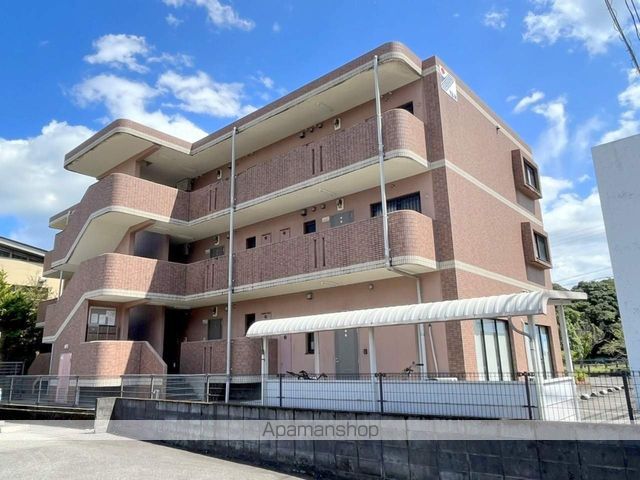 グラートマンションの外観写真