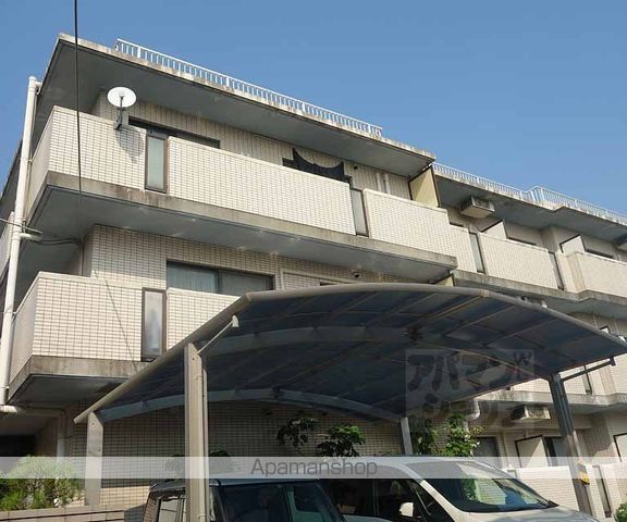 サンフェスタ東福寺の外観写真