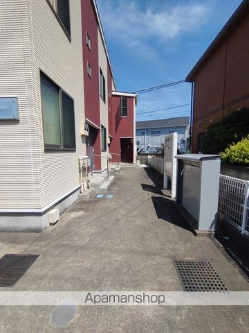 レオネクストエレガンスフジの玄関写真