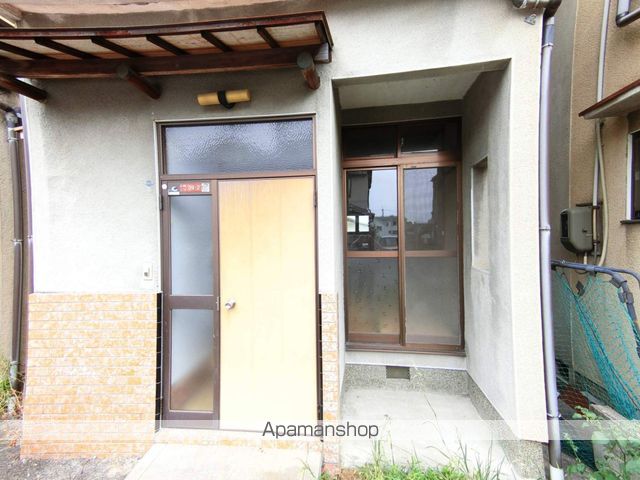 片町線 津田駅 徒歩9分 2階建 築49年の玄関写真