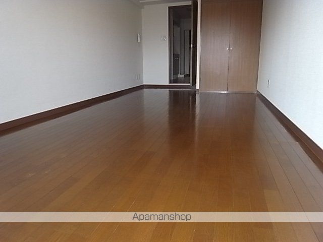 カーサ新栄の内装写真