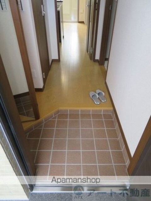 ＡＮＮＥＸ　Ｒａｉｎｂｏｗ　Ｔｏｗｅｒ[1LDK/33m2]の玄関