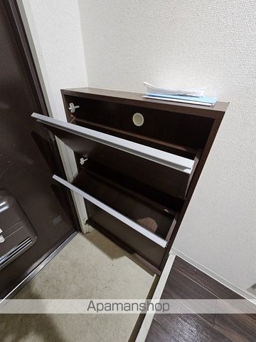 登戸ビルの内装写真