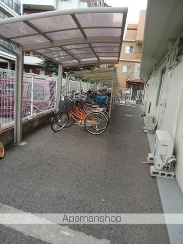 寿マンションII号館の外観写真