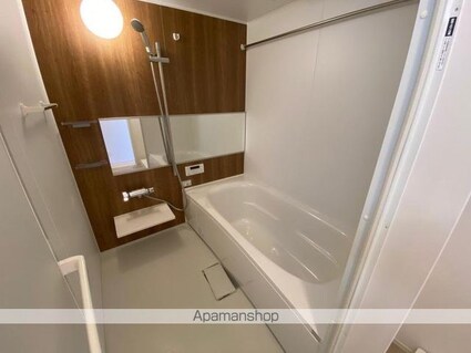 ユーフォリア　Ｃ棟[2LDK/53.77m2]のバス