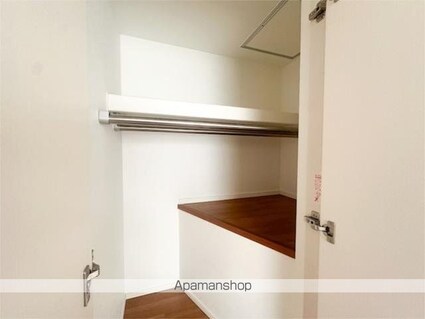 世田谷区桜丘５丁目戸建[3LDK/94.35m2]の収納