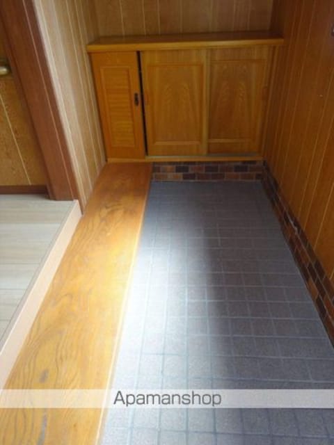 東小二里戸建[4DK/75.8m2]の玄関