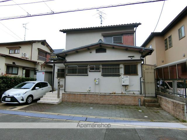 伊勢田町名木貸家の外観写真
