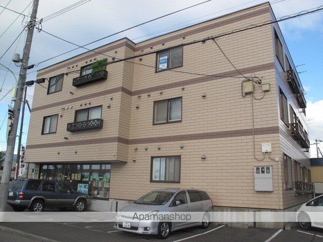 ロイヤルコート稲穂の外観写真