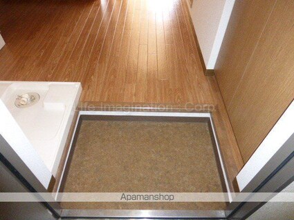 ミラージュ大津京[1K/25m2]の玄関