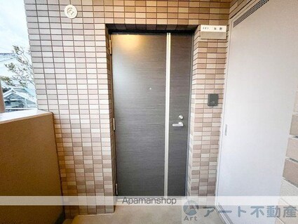 ブライムサンライト[3LDK/71.5m2]のエントランス1