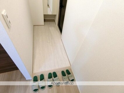 Ｄーｒｏｏｍ　Ｃｉｎｎａｍｏｎ[2LDK/49.01m2]の玄関