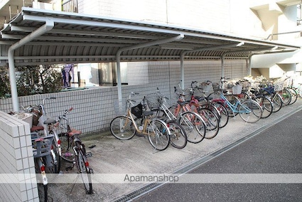 メゾン・ド・ゼフィール[3LDK/59.2m2]の共用部6