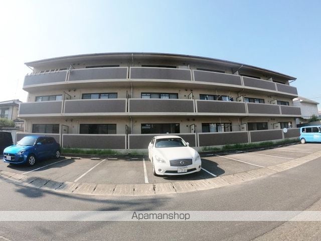 アーバン新徳田の外観写真