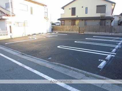 雅彩　雅[2LDK/59.88m2]の駐車場