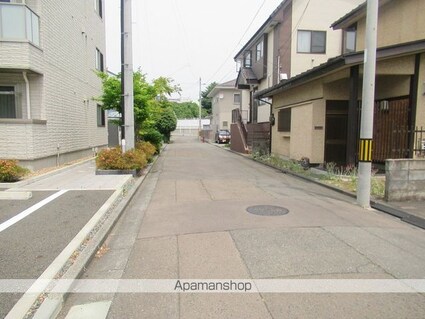 サンカンタンビス[1LDK/46.7m2]の周辺8