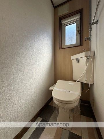 鈴真ハイツB棟の内装写真