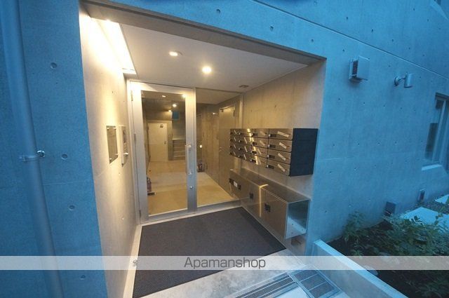 PASEO市谷台町Iの玄関写真
