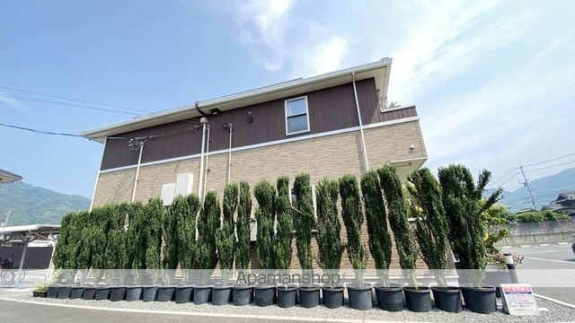 ガーデン悠Bの外観写真