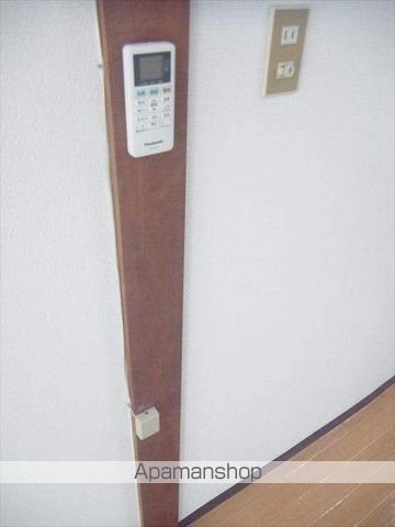 栄谷ハイツIの内装写真