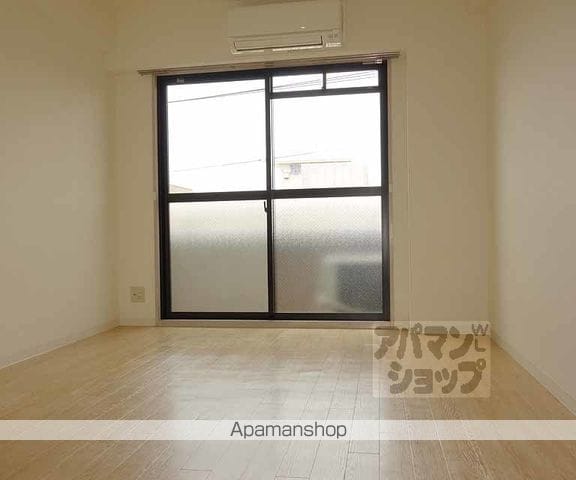 南区八条町マンションの内装写真