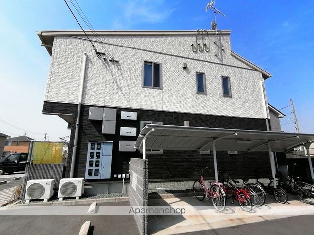 クレアガーデン A棟の外観写真