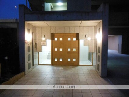 ケースクエア[1K/45m2]の外観5