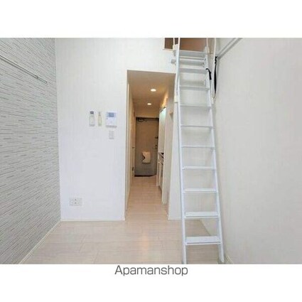 フェリスエフケー[1R/11.22m2]の玄関2