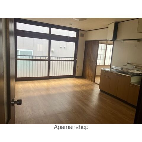 成田マンション第二の内装写真