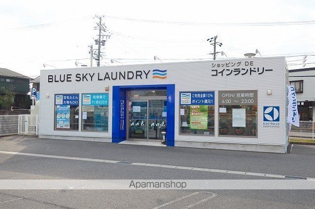 エムズステージIIIの周辺写真