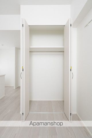 エンクレストベイ天神EASTの内装写真