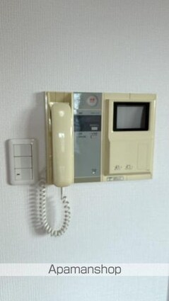 ミリオンガーデン世田谷砧[1LDK/44.4m2]の玄関