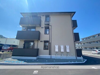 Ｄーｒｅｓｉｄｅｎｃｅ・Ｋ川北[2LDK/61.51m2]の外観3