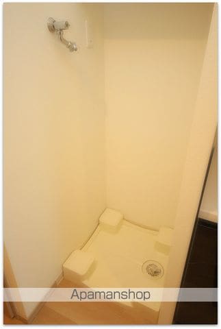 ラドゥセール九条の内装写真