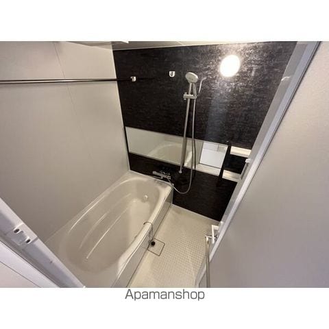 スプランディッド新大阪VIIIの内装写真