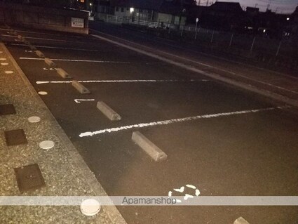 プラッツⅠ[1K/24.75m2]の駐車場