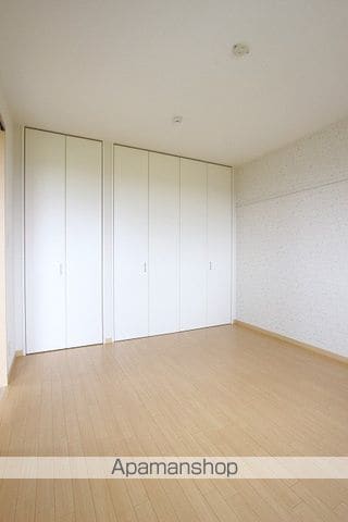 グリーンフォレストの内装写真