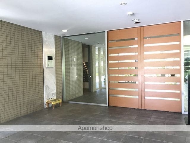 ネバーランド北小金サンフォートの玄関写真