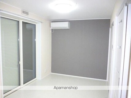 アルバーノ駅前大通り　ペット（犬）[1LDK/28.75m2]のリビング・居間1